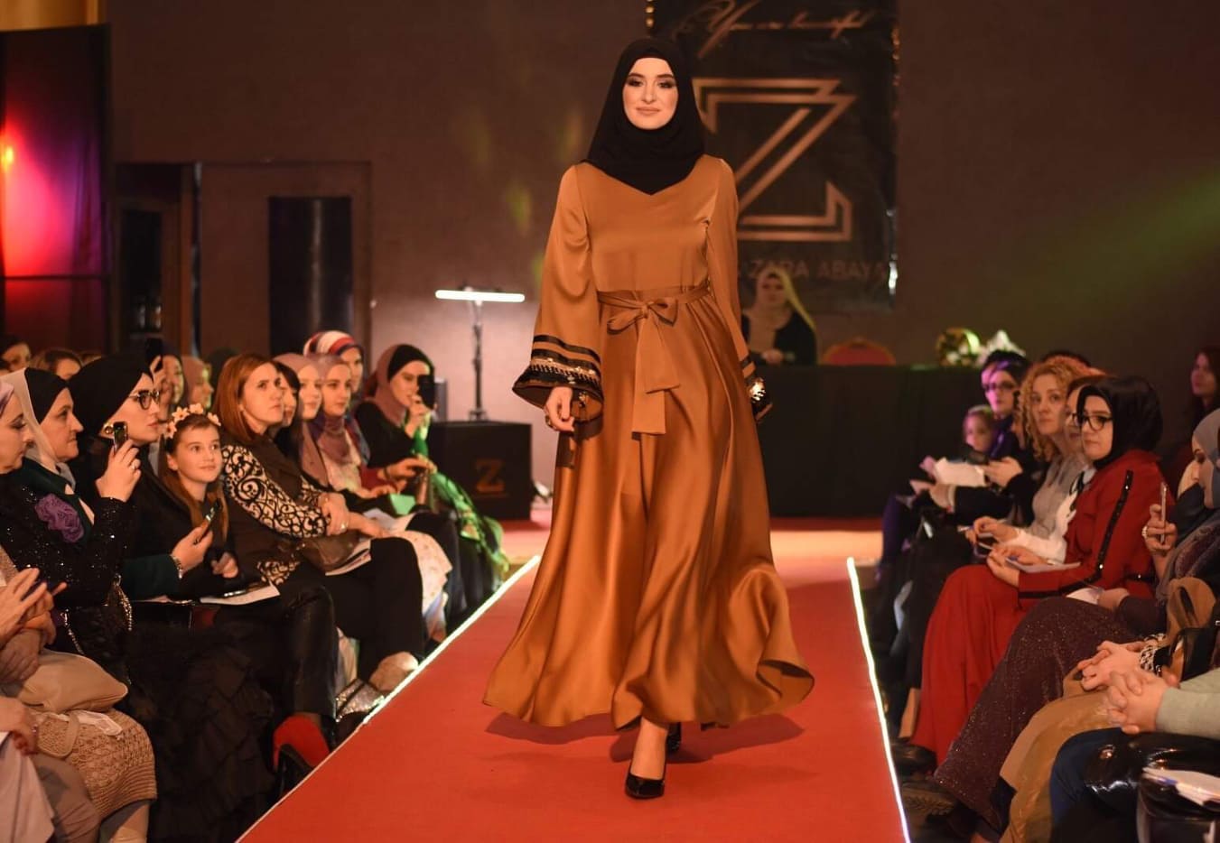 zeina zara abaya